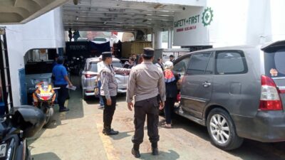 Pemeriksaan Ketat di Pelabuhan Lembar, Keamanan Pelayaran Dijaga Maksimal