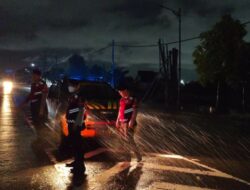 Polres Lombok Barat Intensifkan Patroli Blue Light, Cegah Kejahatan dan Pohon Tumbang