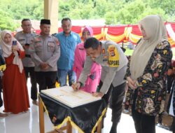 Kapolres Bima Kota AKBP Didik Putra Kuncoro, S.I.K., M.Si., Resmikan Masjid Al-Dinara di Pondok Pesantren Al Qalam Desa Waworada