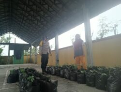 Bhabinkamtibmas Polsek Gerung Aktif Dukung Ketahanan Pangan di Lombok Barat