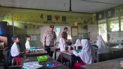 112 Siswa SDN 1 Dasan Tapen Dapat Makan Bergizi, Polsek Gerung Turun Tangan