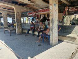 Bhabinkamtibmas Kelurahan Jatibaru Timur Himbau Warga untuk Waspada terhadap Cuaca Ekstrem