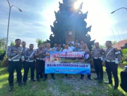 Bakti Riligi Sat Lantas Polres Lombok Utara di Pura