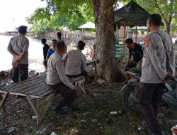 Personel Polsek Asakota Laksanakan Pengamanan di Objek Wisata Pantai Kolo