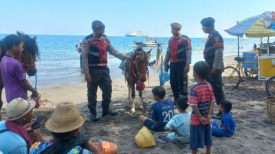 Kehadiran Polisi di Pantai Cemara Ciptakan Rasa Aman bagi Wisatawan