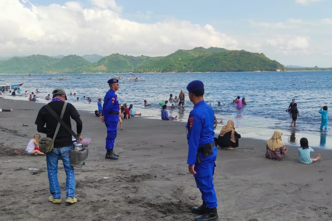 Wisata Aman di Pantai Cemara, Ini Langkah Satpolairud