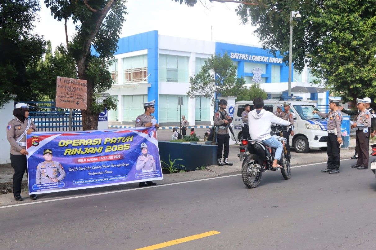 Keselamatan Lalu Lintas Diperkuat, Polres Lombok Barat Gelar Operasi Patuh Rinjani 2025