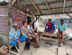 Laksanakan Jum’at Curhat, Bhabinkamtibmas Polres Bima Kota Sosialisasikan Bahaya TPPO dan Narkoba di Kelurahan Ule