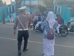 Personel Satlantas Polres Bima Kota Laksanakan Kegiatan Rawan Pagi/Strong Point, Wujudkan Kamseltibcarlantas yang Kondusif