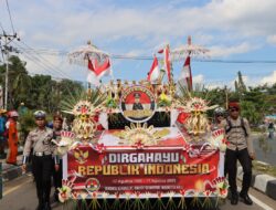 Polres Bima Kota Tampilkan Kendaraan Hias “Polisi Baik” di Karnaval HUT ke-80 RI
