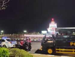 Patroli Skala Besar Polres dan TNI Jaga Keamanan di Gerung Lombok Barat