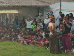 Roadshow Peresean Labuapi Meriah, Ratusan Warga Antusias Saksikan Seni Khas Lombok