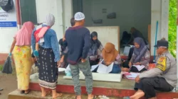 Bhabinkamtibmas Lembahsari Kawal Layanan Kesehatan di Posyandu